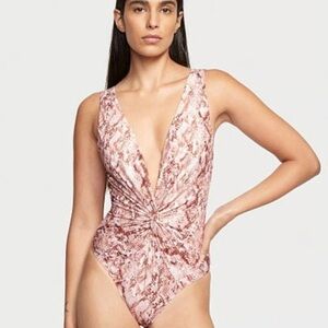 Victoria's Secret Women's Large Plunge Twist Front One Piece Swimsuit Cheeky